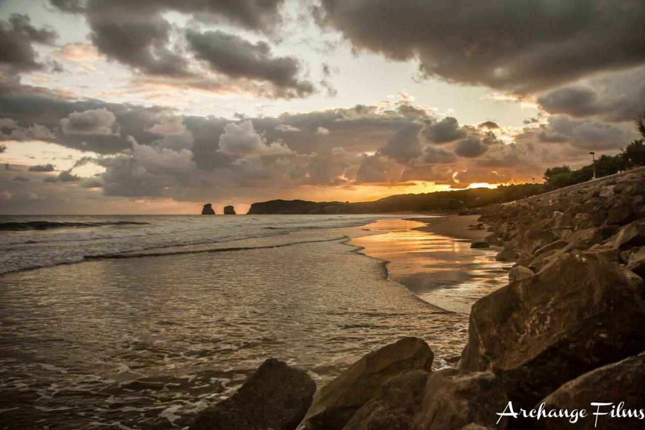 Front De Mer Hendaye Luaran gambar