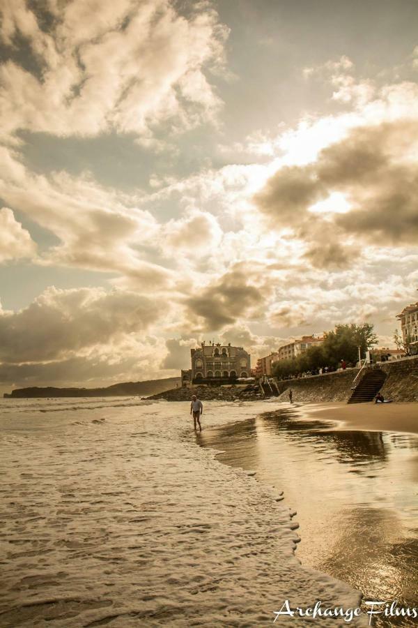 Front De Mer Hendaye Luaran gambar